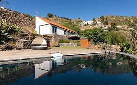 Finca En El Corazon De La Isla